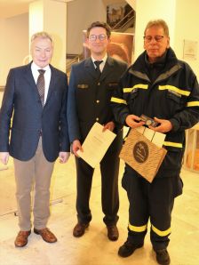 THW-Einsatzkräfte erhalten Bundesflutmedaille - Fluthilfe 2021 © Kreis Paderborn